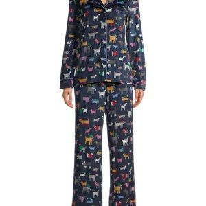 Secret Treasures Navy Dog Love Print Women’s Pajama Set so soft